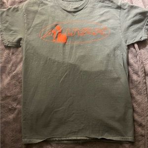 NWT AALIYAH M RIPPLE JUNCTION GRAPHIC TEE GRAY AND ORANGE DOUBLE SIDED G…